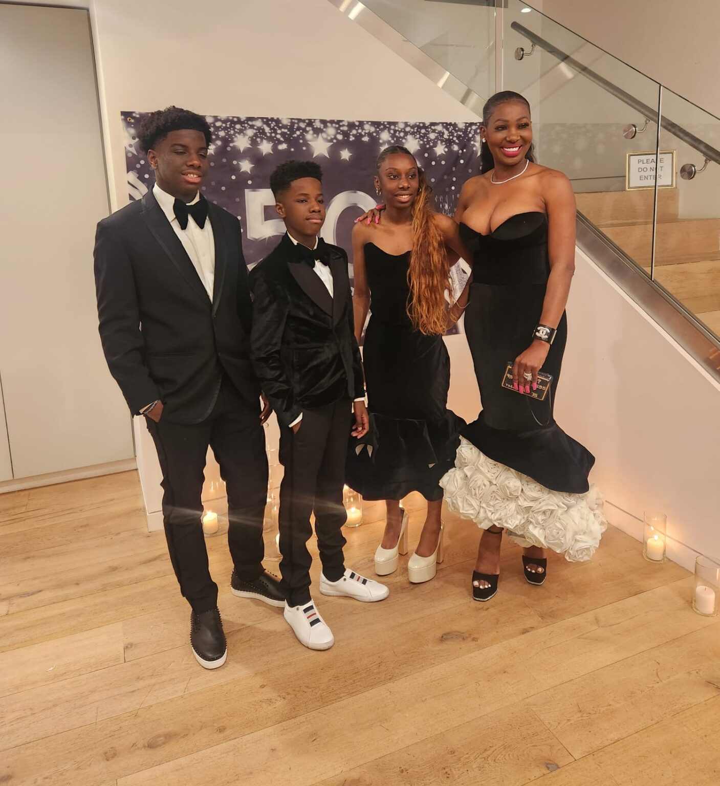 d73e2012-5148-44f5-b378-4f8ae5f1195d